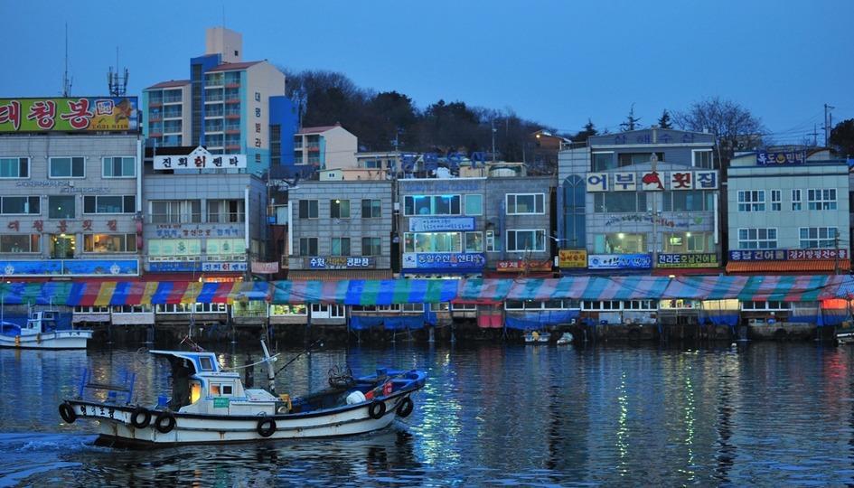 Seogwipo Port Avenue Hostel Exterior photo